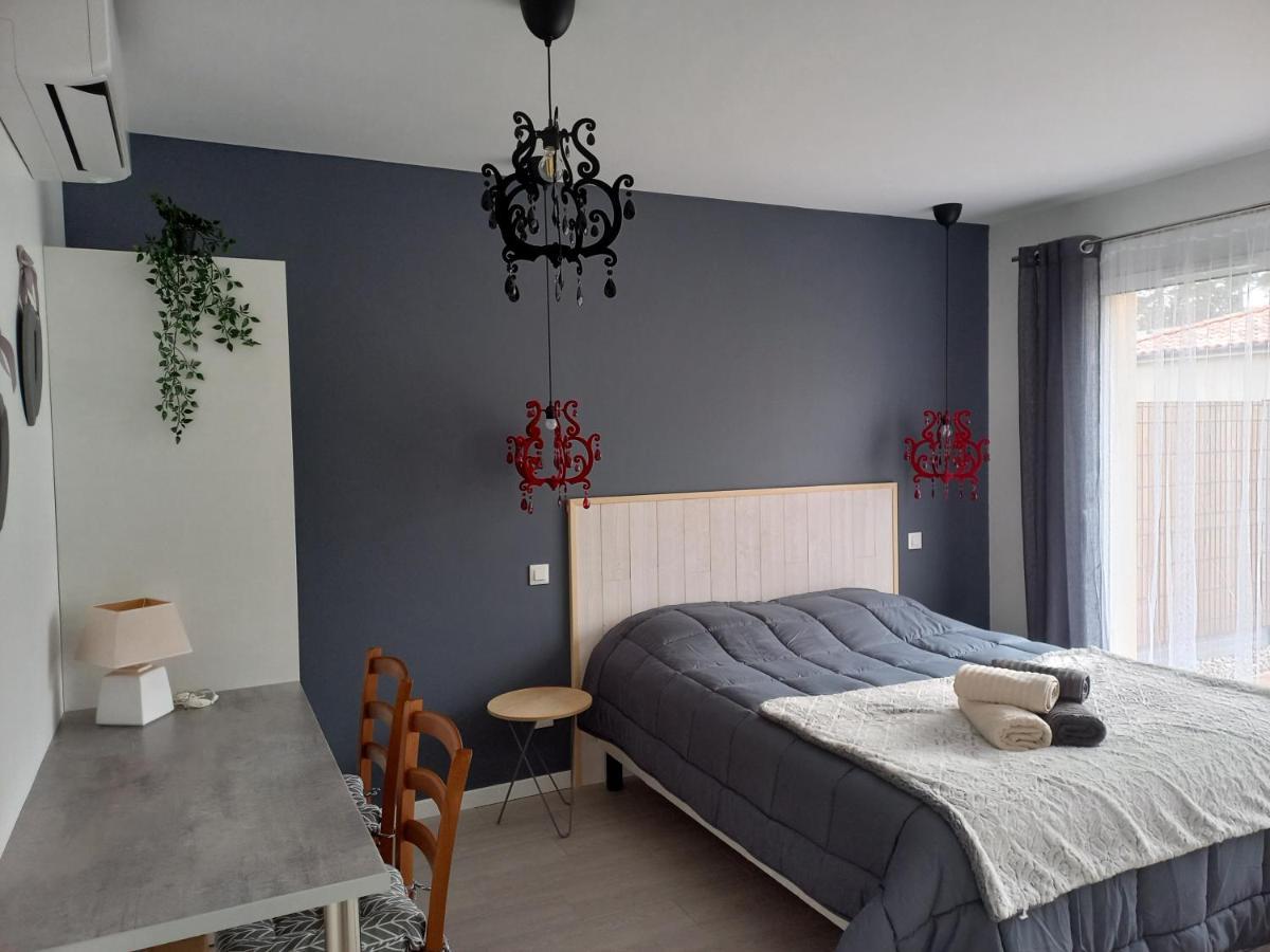 C La Belle Vie Hotel Pessac Ngoại thất bức ảnh